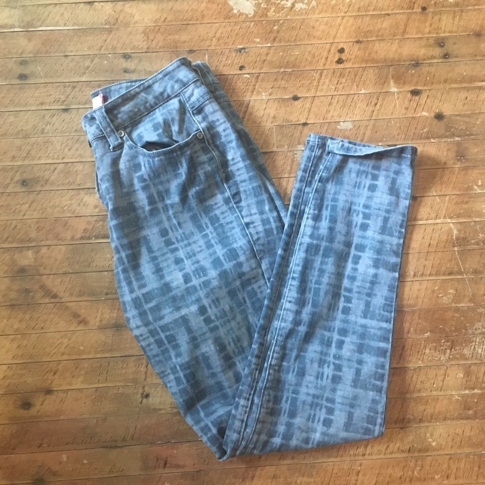 CAbi curvy skinny acid wash normcore cropped jeans
